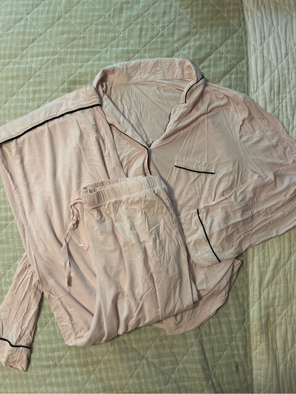 Victoria's Secret Pale Pink Pajama Set with Black Piping